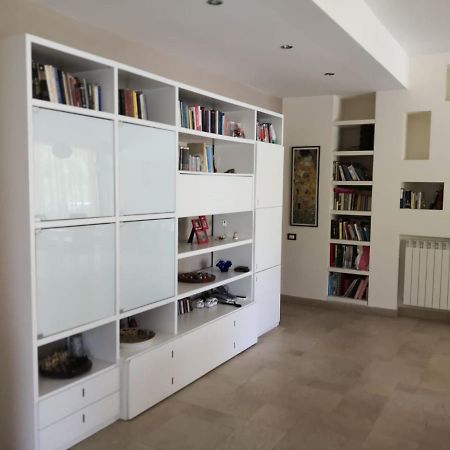 Villa Tiziana 蒙雷亚莱 外观 照片