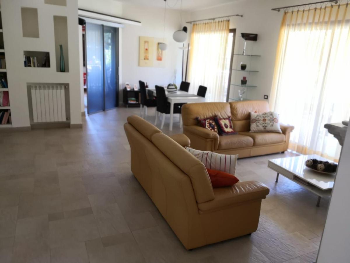 Villa Tiziana 蒙雷亚莱 外观 照片